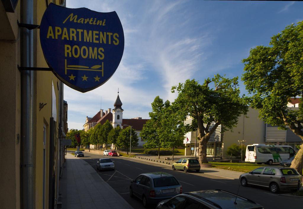 Villa Martini - Apartments & Rooms Vukovar Eksteriør bilde