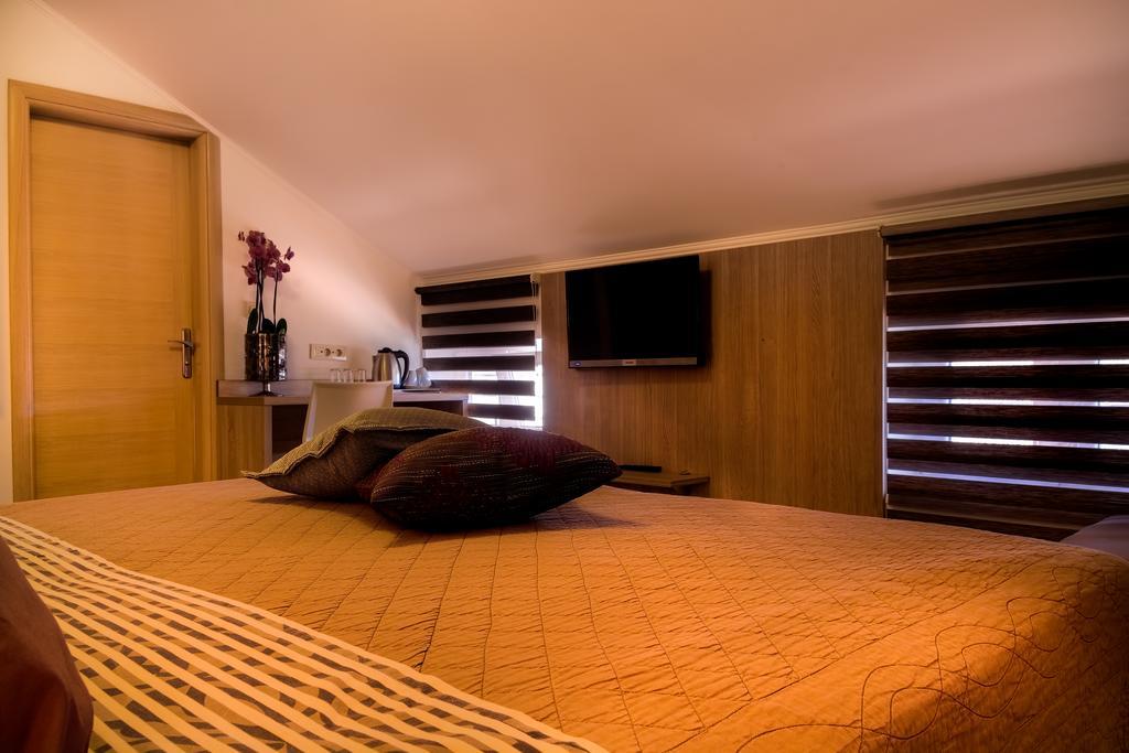 Villa Martini - Apartments & Rooms Vukovar Eksteriør bilde